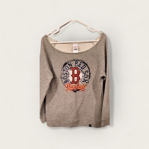 Boston Red Sox Womens Sweatshirt Size L Terry Pullover Gray Scoop Neck